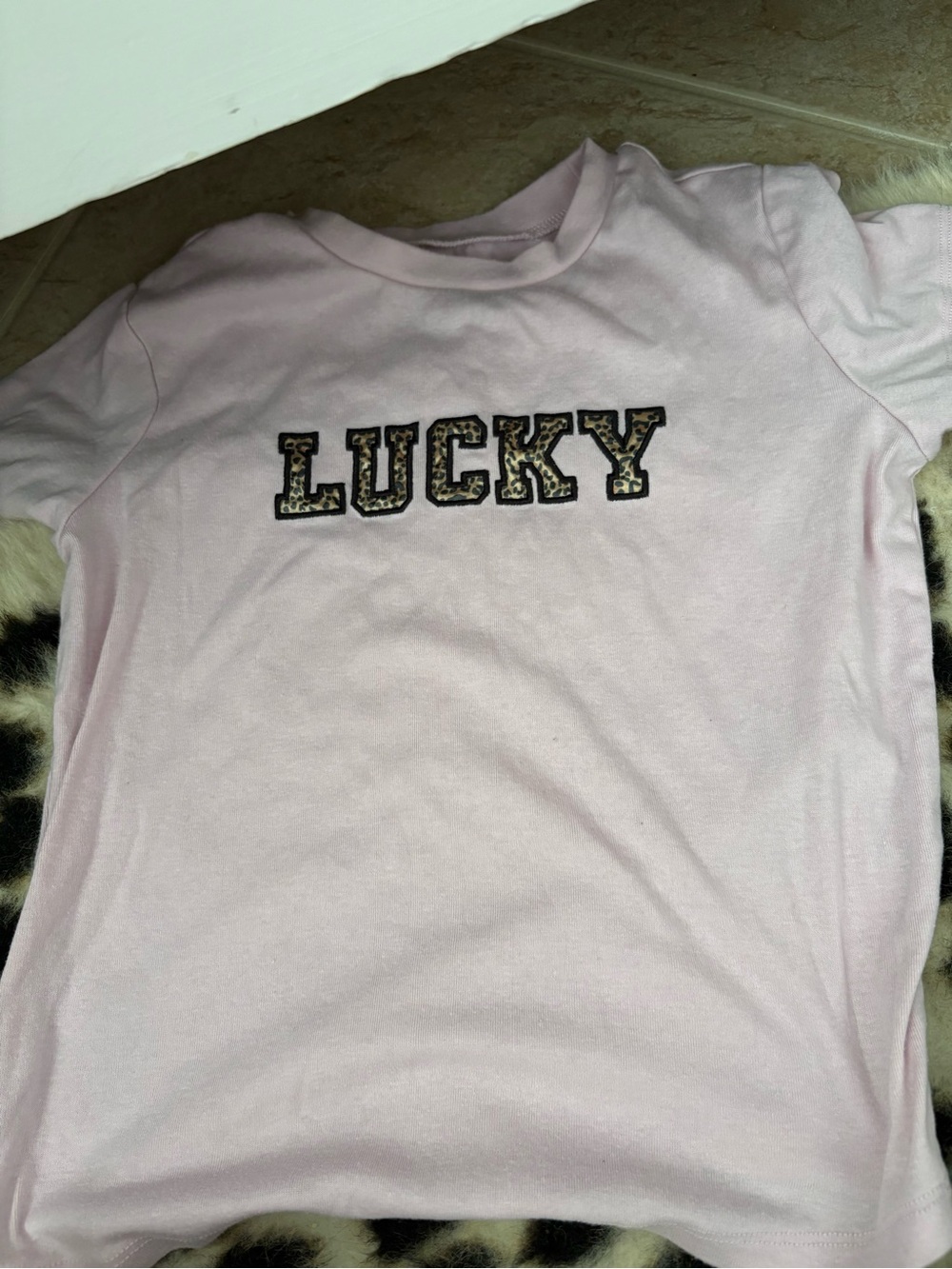 Lucky' Graphic Tee - Light Pink